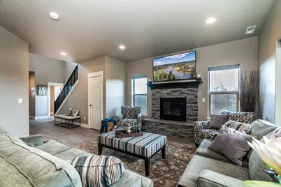 20603 Kira Drive #383, Bend, OR 97702 - Photo 12