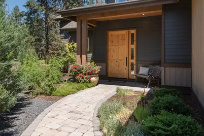 60472 Kangaroo Loop, Bend, OR 97702 - Photo 6