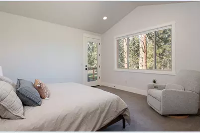 60472 Kangaroo Loop, Bend, OR 97702 - Photo 22