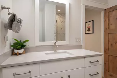 60472 Kangaroo Loop, Bend, OR 97702 - Photo 24