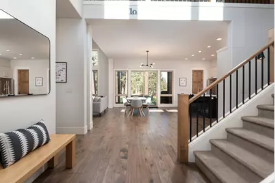 60472 Kangaroo Loop, Bend, OR 97702 - Photo 8