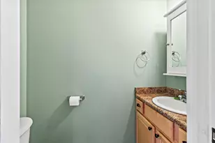 2023 Siskiyou Blvd, Ashland, OR 97520 - Photo 10