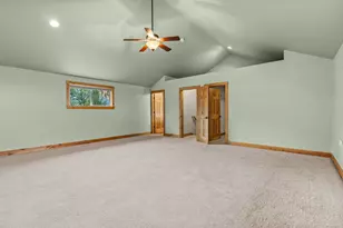 1433 Trail Creek Ct, Redmond, OR 97756 - Photo 38