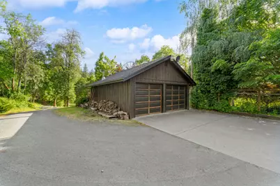 1026 N Schoolhouse Creek Road, Grants Pass, OR 97526 - Photo 8