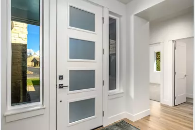 1092 Timber Ridge Loop, Klamath Falls, OR 97601 - Photo 10