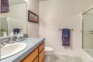 3271 NW Melville Dr, Bend, OR 97703 - Photo 18