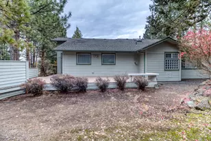 3271 NW Melville Dr, Bend, OR 97703 - Photo 26