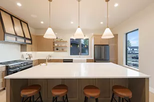 3374 NW Leavitt Ln, Bend, OR 97703 - Photo 18