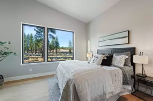 3374 NW Leavitt Ln, Bend, OR 97703 - Photo 40