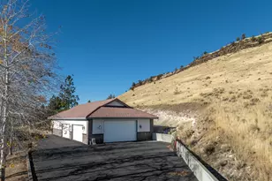 2717 SE Hill St, Prineville, OR 97754 - Photo 44