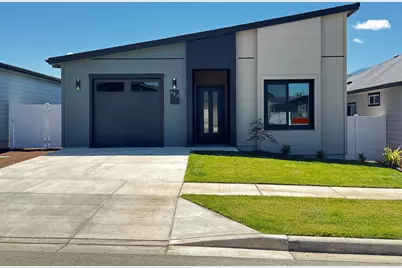 657 Terrazzo Way, Medford, OR 97501 - Photo 1