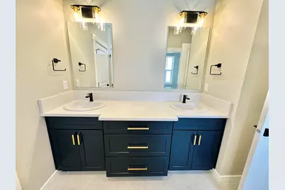 657 Terrazzo Way, Medford, OR 97501 - Photo 6