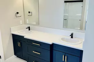 657 Terrazzo Wy, Medford, OR 97501 - Photo 8