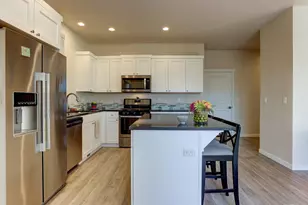 940 NE Paula Dr, Bend, OR 97701 - Photo 4