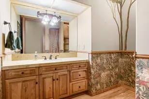 21955 Rickard Rd, Bend, OR 97702 - Photo 22