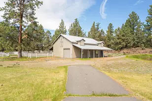 21955 Rickard Rd, Bend, OR 97702 - Photo 60