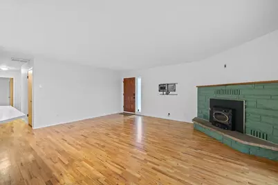 2554 W Stewart Avenue, Medford, OR 97501 - Photo 8