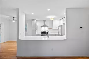 2554 W Stewart Ave, Medford, OR 97501 - Photo 14