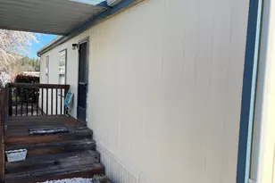 8401 Old Stage Rd, Central Point, OR 97502 - Photo 10