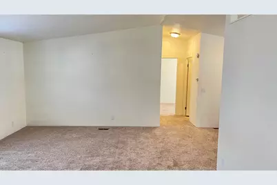 8401 Old Stage Road #UNIT 27, Central Point, OR 97502 - Photo 18