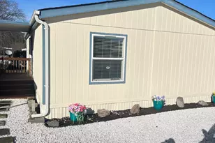 8401 Old Stage Rd, Central Point, OR 97502 - Photo 40