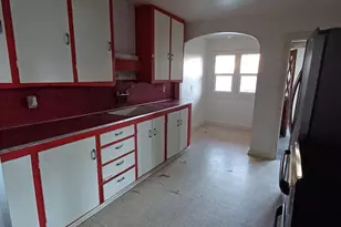 252 5th St, Glendale, OR 97442 - Photo 6