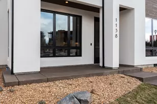 1138 NW Ochoa Dr, Bend, OR 97703 - Photo 2