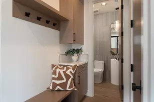 1138 NW Ochoa Dr, Bend, OR 97703 - Photo 16