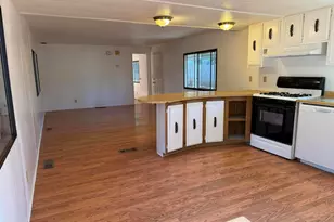 105 Raymond St, Cave Junction, OR 97523 - Photo 6