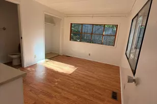 105 Raymond St, Cave Junction, OR 97523 - Photo 8