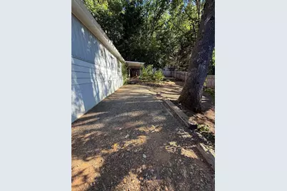 105 Raymond Street, Cave Junction, OR 97523 - Photo 20