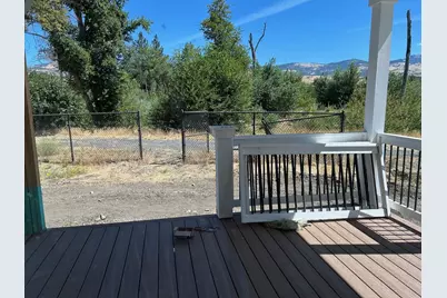 333 Mountain View Drive #18, Talent, OR 97540 - Photo 10