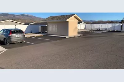 333 Mountain View Drive #18, Talent, OR 97540 - Photo 18