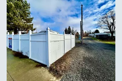 1009 Clark Street, Wasco, OR 97065 - Photo 10