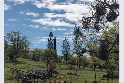 5516 Davanna Drive, Eagle Point, OR 97524 - Photo 14