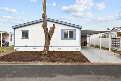 633 E Archwood Drive #UNIT 130, Eagle Point, OR 97524 - Photo 2