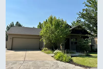 19555 Greatwood Loop, Bend, OR 97702 - Photo 2