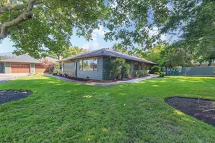 1117 NE Memorial Dr, Grants Pass, OR 97526 - Photo 26