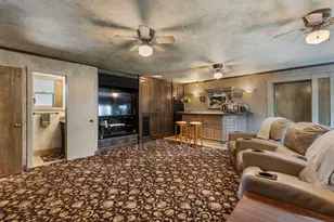 1117 NE Memorial Dr, Grants Pass, OR 97526 - Photo 48