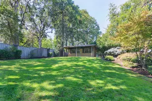 1117 NE Memorial Dr, Grants Pass, OR 97526 - Photo 82