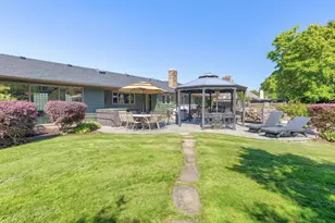 1117 NE Memorial Dr, Grants Pass, OR 97526 - Photo 76