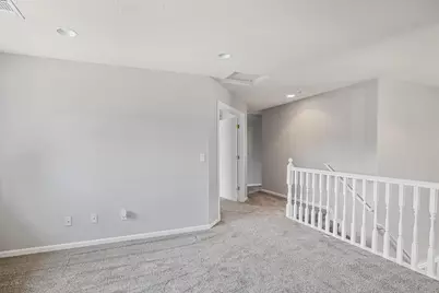 300 Woodville Way, Rogue River, OR 97537 - Photo 22