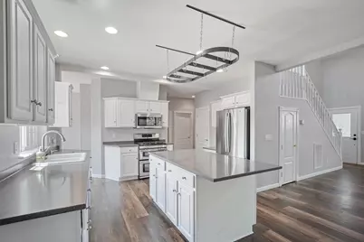 300 Woodville Way, Rogue River, OR 97537 - Photo 4