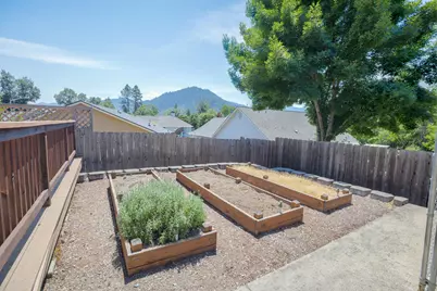 300 Woodville Way, Rogue River, OR 97537 - Photo 28