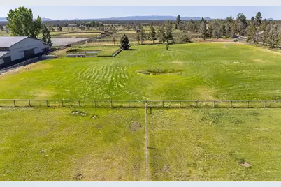 22333 Nelson Road, Bend, OR 97701 - Photo 1