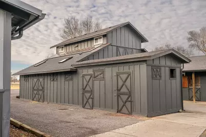 22333 Nelson Road, Bend, OR 97701 - Photo 12