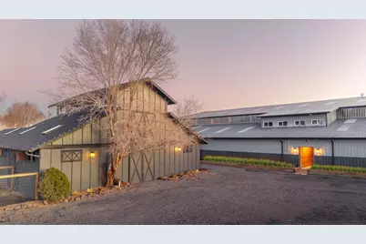 22333 Nelson Road, Bend, OR 97701 - Photo 2