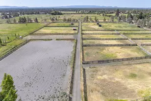 22333 Nelson Rd, Bend, OR 97701 - Photo 66