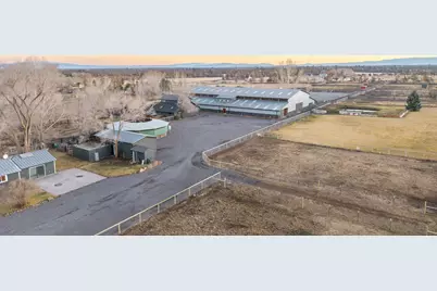 22333 Nelson Road, Bend, OR 97701 - Photo 50