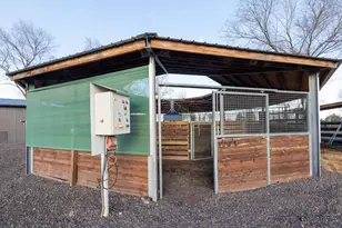 22333 Nelson Rd, Bend, OR 97701 - Photo 28